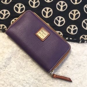 Dooney and Bourke Brand New wallet